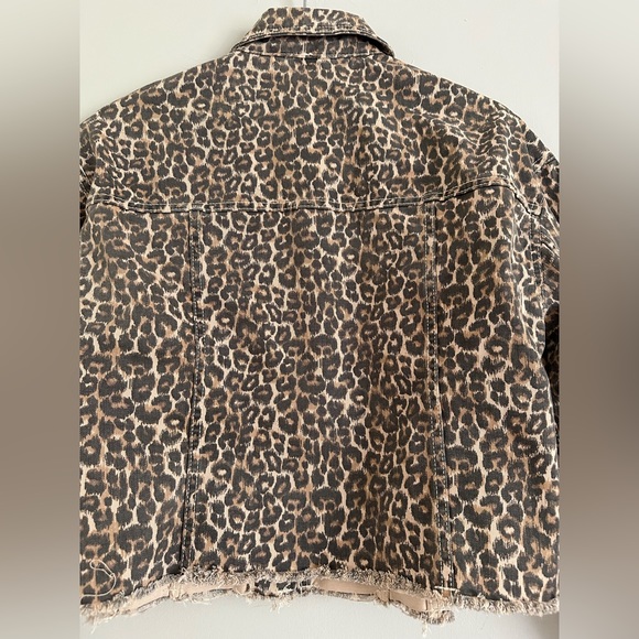 Free People Cheetah oversized denim jacket. - Picture 11 of 16